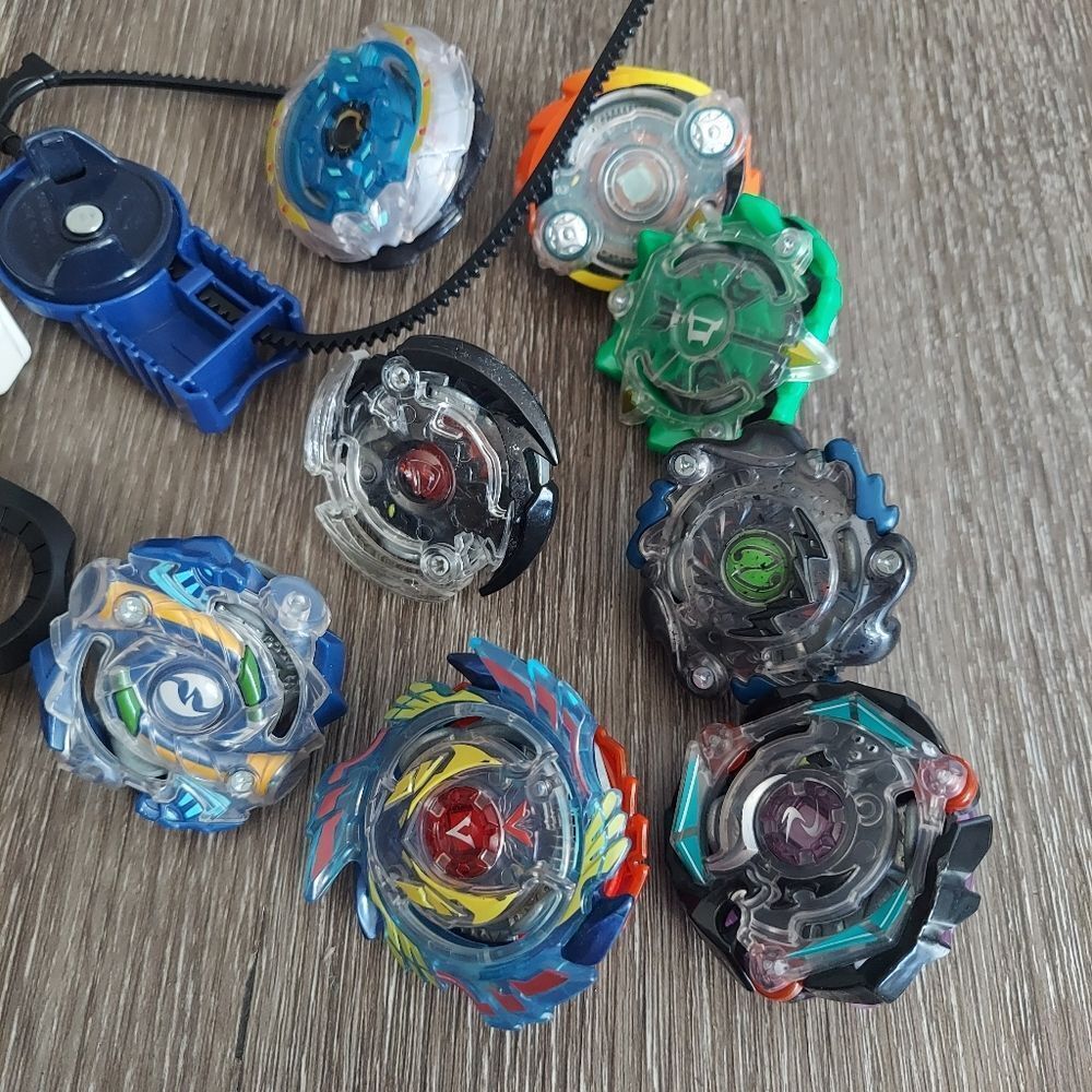 Beyblade Lot - Picture 2 of 3